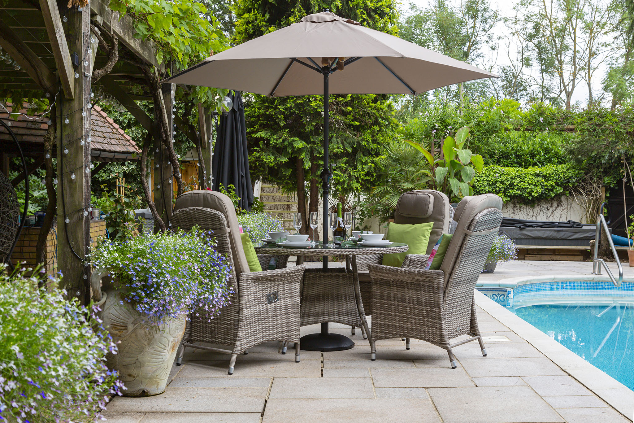 Outdoor reclining dining discount chairs